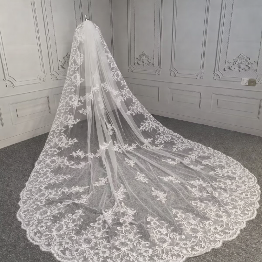 Queen Lace Cathedral Veil
